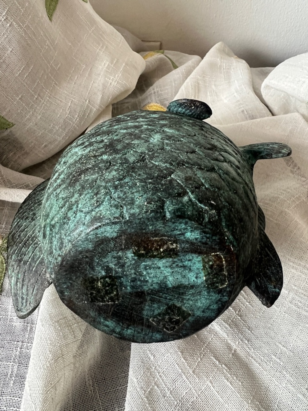 Vintage Asian Bronze Koi Fish Vase - Picture 4 of 7